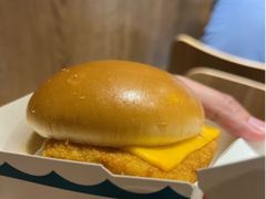 -麦当劳(虹梅路地铁站店)