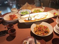 -荷栖小院·品质江西菜(红谷滩店)