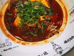 -成都你六姐·牛肉冒菜·麻辣香锅(长泰广场店)