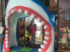 -蒙特利亲子乐园