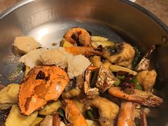 -七欣天香辣蟹火锅(上海银亿滨江店)