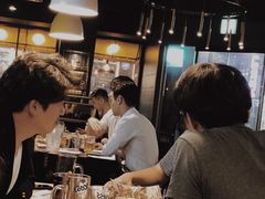 -BHC炸鸡(明洞总店)