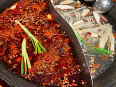 -周小明火锅(黑金冠社区店)