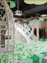 -绿野星空儿童乐园
