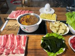 -珍巴奴毛肚牛肉小火锅(四惠店)