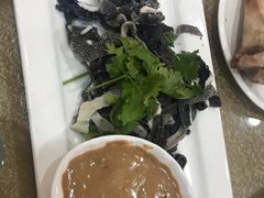 -杨记小骨头羊杂馆(南五马路店)