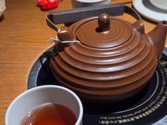 -吃饭皇帝大土家民族菜(荟聚店)