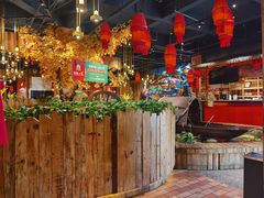 -老滇山寨•云南特色菜•地方菜•民族风情歌舞表演(金碧店)