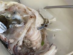 一鱼两锅-万佛湖许老大铁锅鱼(黑金冠店)