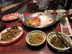 -袁老四重庆老火锅(桐梓坡店)