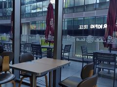 靠窗位-汉堡王(北京三里屯购物中心)