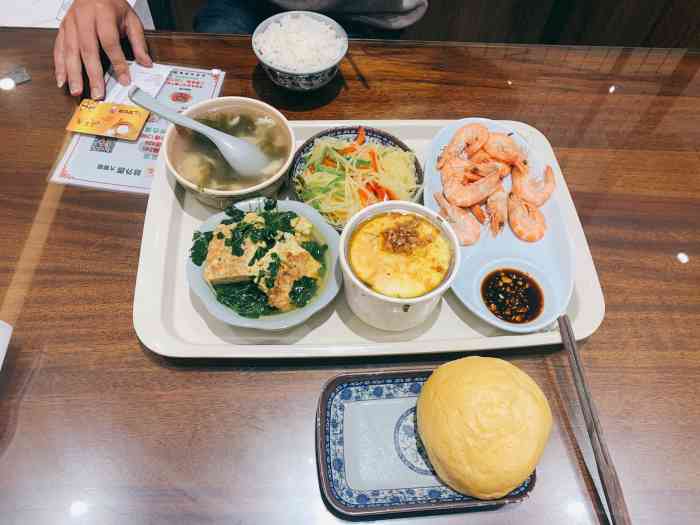 格外香大食堂·面馆(塘桥店)-"前几天刚开在老塘桥幼儿园边上便宜好吃