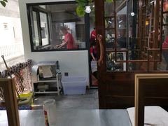 大堂-缘福乡村铁锅炖民宿(八达岭店)