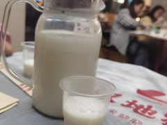 -肥肥虾庄·金牌油焖大虾(东湖欢乐谷店)