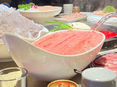 -茅草房·河畔园林火锅