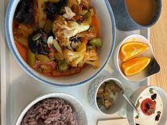 -轻蔬不用等·素食(江苏路店)