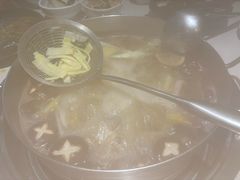 -山海龙·潮汕牛肉火锅(奥林春天店)