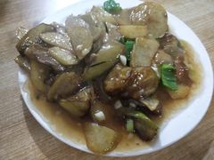 地三鲜-东北特色菜馆(珞喻东路店)