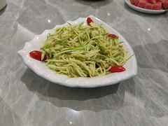 -何适山庄·团餐住宿(水长城P2停车场店)