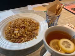 -必胜客(证大大拇指店)
