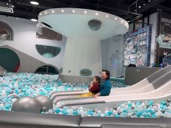 -MINI MARS KIDS CLUB亲子家庭中心(长宁天山店)