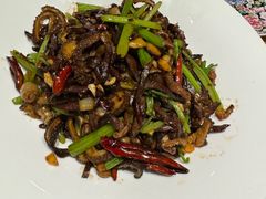 -哈啾嗨·新概念蒙餐(红星新城店)