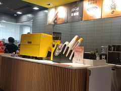 -麦当劳(百联西郊购物中心店)