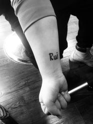 点击看大图 -刺客纹画纹身·洗纹身·穿孔饰品