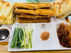 -闻道食府烙饼卷带鱼(原车耳营店原大觉寺店)