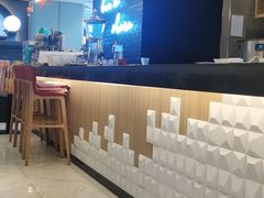 -必胜客(砂之船中东奥莱店)