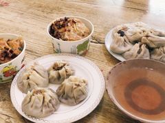 -严氏重油烧麦(民权路店)