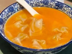 蟹黄馄饨-成隆行·蟹王府(九江路店)