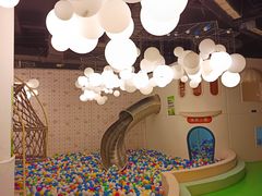 -涨巢·潮玩水疗局