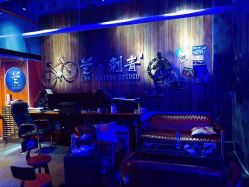 -见雾TATTOO STUDIO