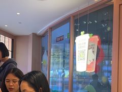 -奈雪的茶(广州万菱汇PRO店)