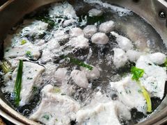 -章记正宗南岗鱼蛋火锅