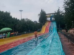 -欢乐水魔方水世界