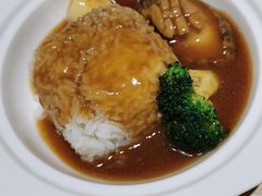 活鲍鱼捞饭-小船渔村•大连菜•大连焖鱼(黄河路店)