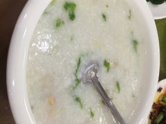 -顺峰渔港中国人的餐厅