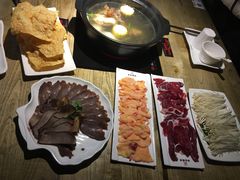 -牛很鲜潮汕牛肉火锅(朝晖路店)