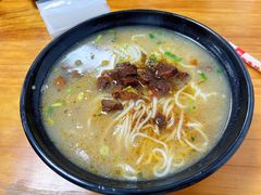 招牌骨汤牛肉粉-花溪巷牛肉粉(泉城路店)