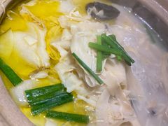-蜜桃餐厅·伴山(海岸城店)