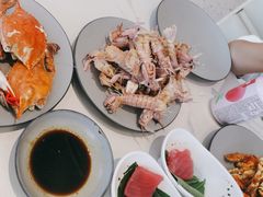 -藜爱·山海情海鲜自助(万达广场店)