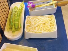 -鲜念蒸汽石锅鱼(红山6979店)