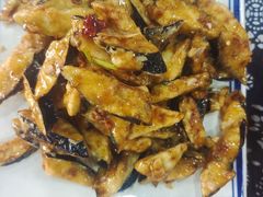 -八两八金·莱芜特色炒鸡(市南漳浦路店)