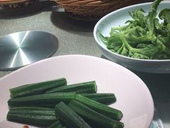 -梁家大院•农家菜(昆山会展中心店)