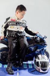 -小熊维尼高端儿童摄影(宝安旗舰店)