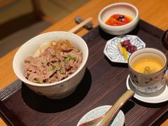 滑蛋牛肉饭定食-岚山日本料理(珠江新城店)