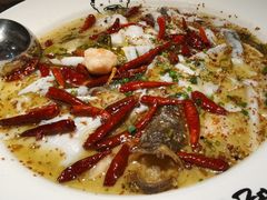 招牌老坛酸菜鱼-江渔儿酸菜鱼(万科东荟城店)