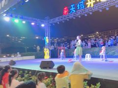 -渔家火锅·海鲜自助餐·演艺(亚龙湾天域酒店)